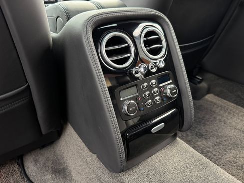 Used 2009 Bentley Flying Spur Flying Spur Speed AWD/4WD image 38