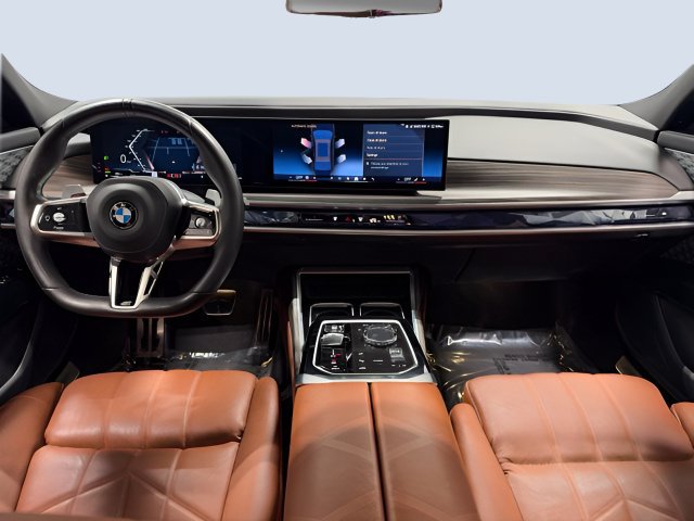 Used 2023 BMW 760i xDrive w/ Luxury Rear Seating Package AWD/4WD image 12