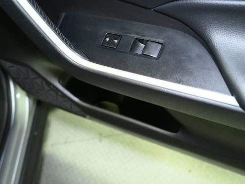 Used 2022 Toyota RAV4 LE image 48