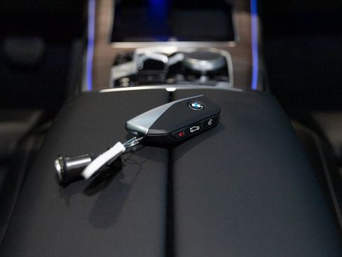 New 2026 BMW X5 xDrive50e AWD/4WD image 40