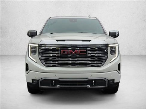 Used 2024 GMC Sierra 1500 Denali w/ Denali Reserve Package image 2