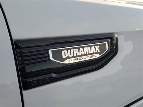 New 2025 GMC Sierra 1500 Elevation w/ Elevation Premium Package image 9