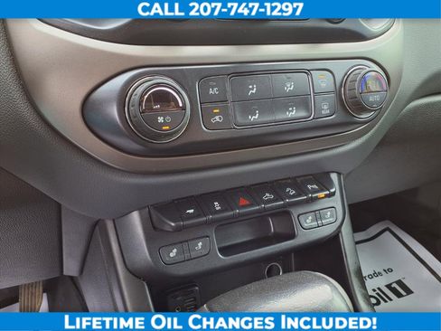 Used 2019 Chevrolet Colorado Z71 image 18