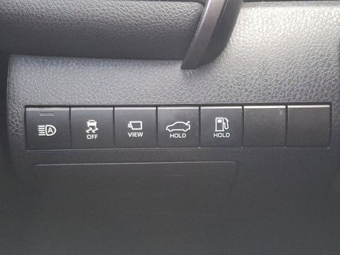 Used 2020 Toyota Camry XSE image 23