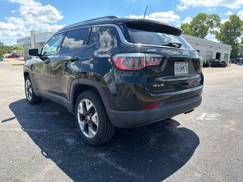 Used 2019 Jeep Compass Limited AWD/4WD image 6