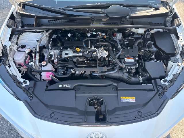Used 2023 Toyota Prius XLE FWD image 22