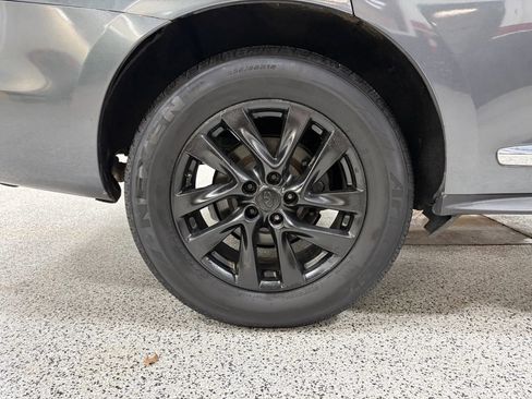 Used 2013 INFINITI JX35 AWD w/ Premium Pkg image 16