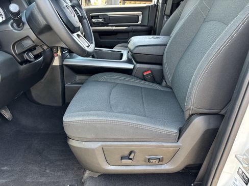 Used 2024 RAM 1500 Warlock w/ Trailer & Traction Group AWD/4WD image 18