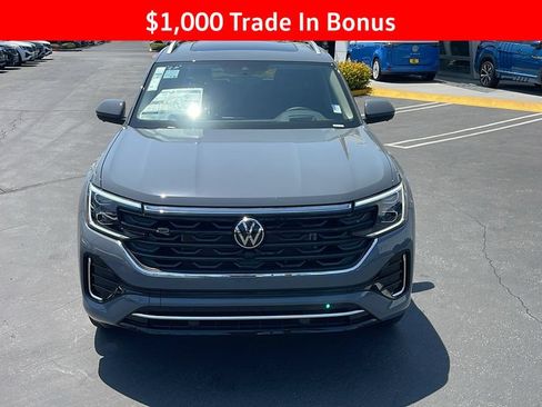 New 2025 Volkswagen Atlas SEL Premium R-Line AWD/4WD image 2