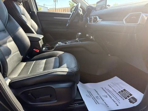Used 2025 MAZDA CX-5 AWD 2.5 S w/ Preferred Package image 11