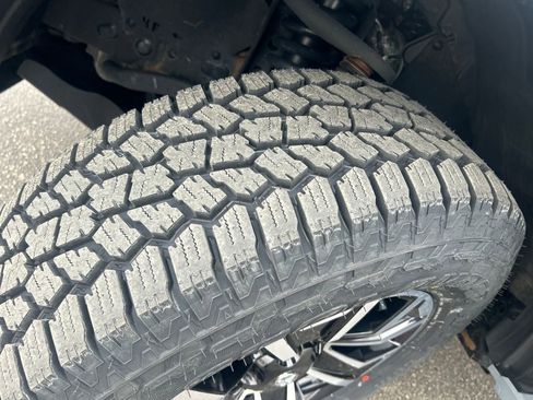 Certified 2021 Toyota Tacoma TRD Sport w/ Technology Package image 32