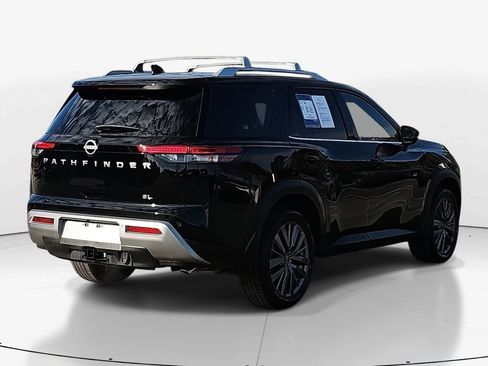 Used 2025 Nissan Pathfinder SL w/ SL Premium Package image 5