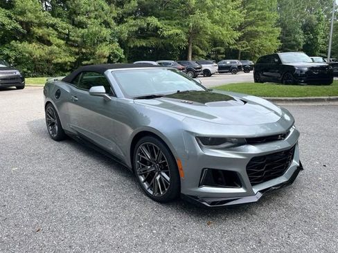 Used 2023 Chevrolet Camaro ZL1 RWD image 2