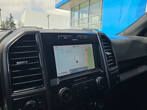 Used 2019 Ford F150 XLT w/ Equipment Group 302A Luxury AWD/4WD image 31