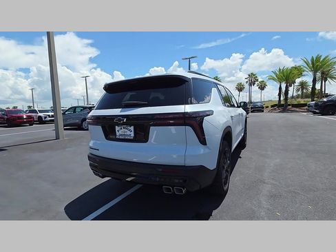 New 2026 Chevrolet Traverse LT w/ Midnight/Sport Edition FWD image 19