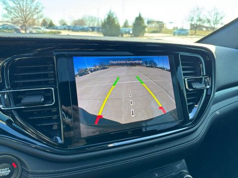 Used 2022 Dodge Durango GT image 26