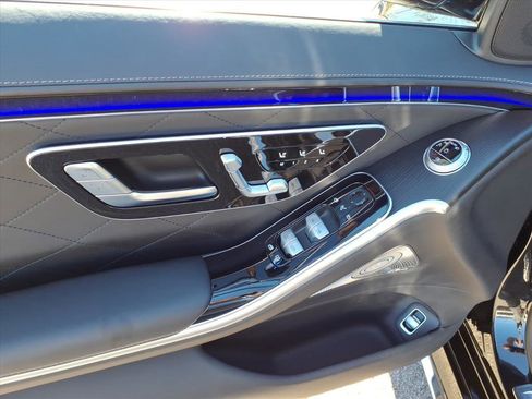 Certified 2023 Mercedes-Benz S 580 4MATIC Sedan image 14