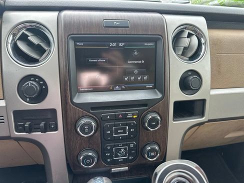 Used 2014 Ford F150 Lariat w/ Equipment Group 502A Luxury AWD/4WD image 5