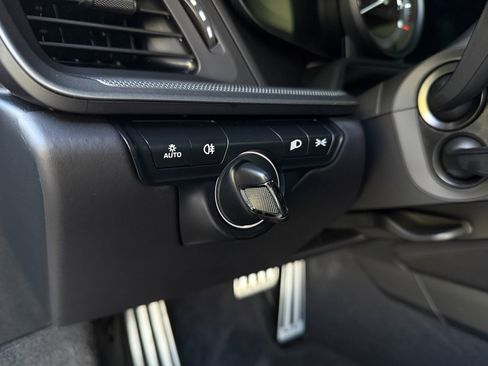 Used 2024 Porsche 911 Carrera 4S image 23