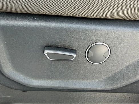 Used 2018 Ford F150 XLT w/ Equipment Group 301A Mid image 16