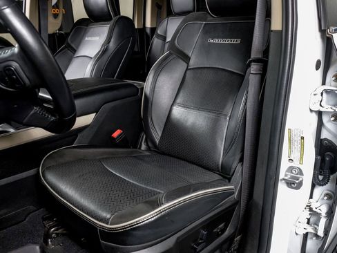 Used 2020 RAM 3500 Laramie image 28