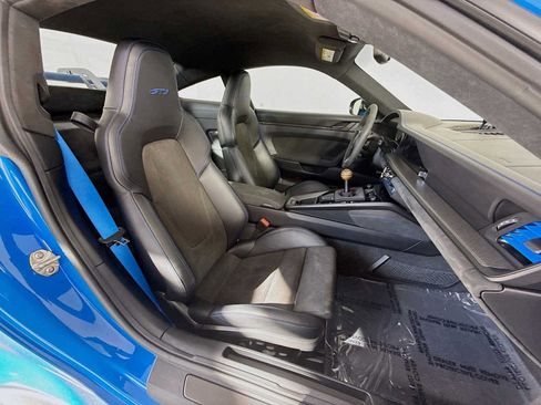 Used 2022 Porsche 911 GT3 image 22