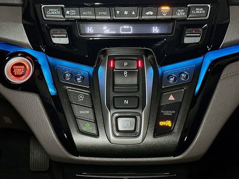 Used 2020 Honda Odyssey Elite image 31