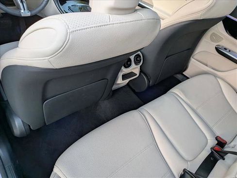 Certified 2026 Mercedes-Benz GLC 300 image 18