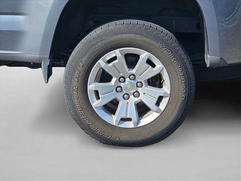 Used 2020 Chevrolet Colorado LT w/ LT Convenience Package RWD image 4