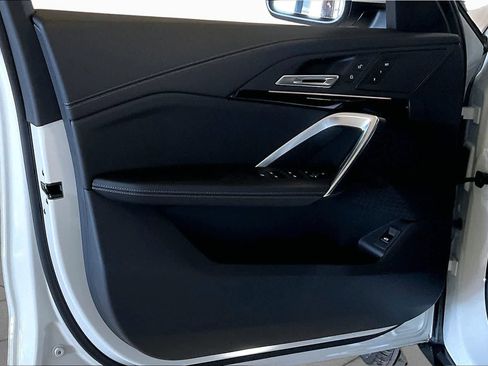 New 2026 BMW X1 xDrive28i w/ Technology Package AWD/4WD image 10