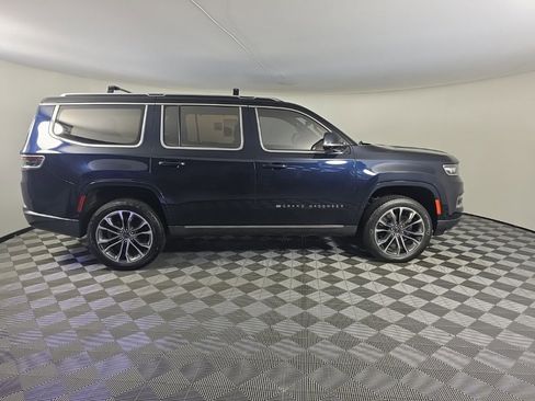 Used 2022 Jeep Grand Wagoneer Series III image 6