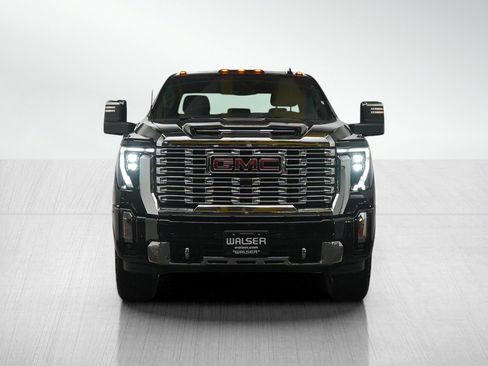 Used 2025 GMC Sierra 2500 Denali w/ Denali Reserve Package image 8