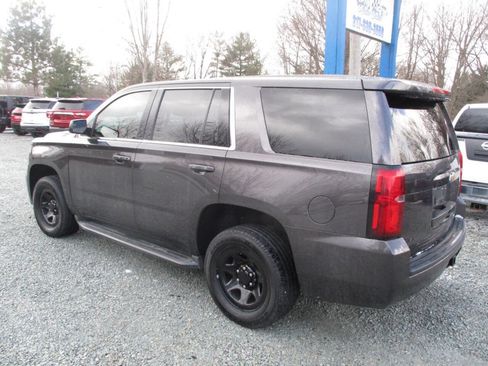 Used 2017 Chevrolet Tahoe Police 4x2 4dr SUV image 3