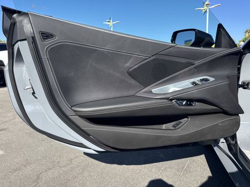 Used 2025 Chevrolet Corvette Stingray Coupe w/ Z51 Performance Package RWD image 22