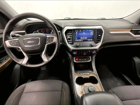 Used 2021 GMC Acadia SLE image 15