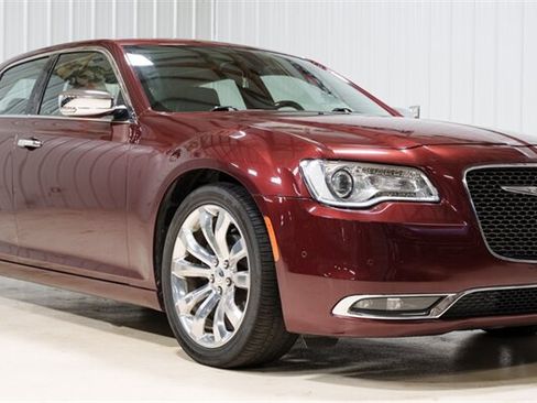 Used 2015 Chrysler 300 C w/ Light Group RWD image 1