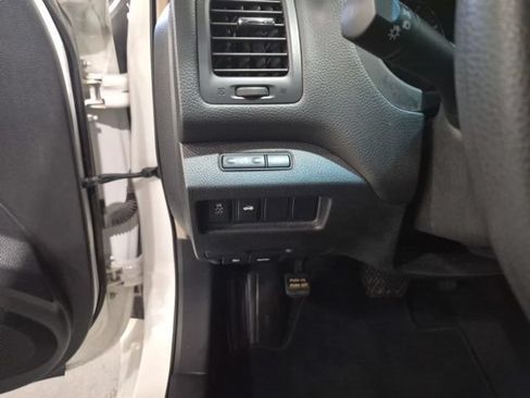 Used 2013 Nissan Altima 2.5 S FWD image 12