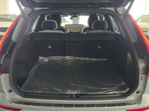 New 2026 Volvo XC60 B5 Core w/ Climate Package AWD/4WD image 14