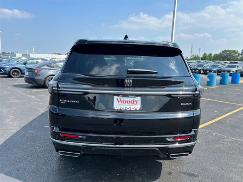 New 2026 Buick Enclave Avenir image 7