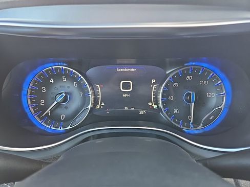 New 2026 Chrysler Pacifica Limited w/ Trailer Tow Group AWD/4WD image 45