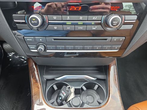 Used 2016 BMW X4 xDrive28i image 25