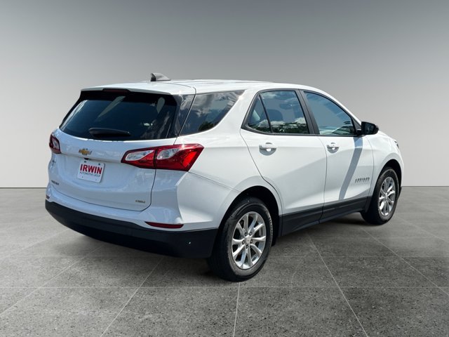 Used 2021 Chevrolet Equinox LS AWD/4WD image 6