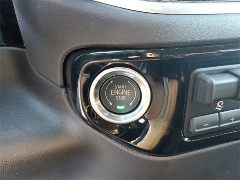 New 2026 GMC Sierra 1500 Elevation image 26