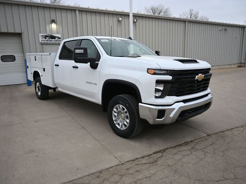 New 2026 Chevrolet Silverado 2500 W/T w/ WT Convenience Package AWD/4WD image 2
