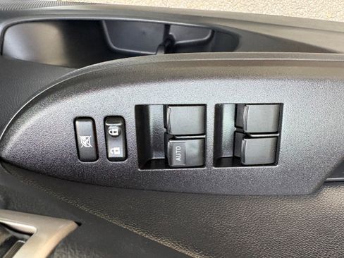 Used 2009 Toyota Corolla S FWD image 26