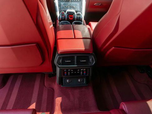 Used 2020 Lamborghini Urus AWD/4WD image 65