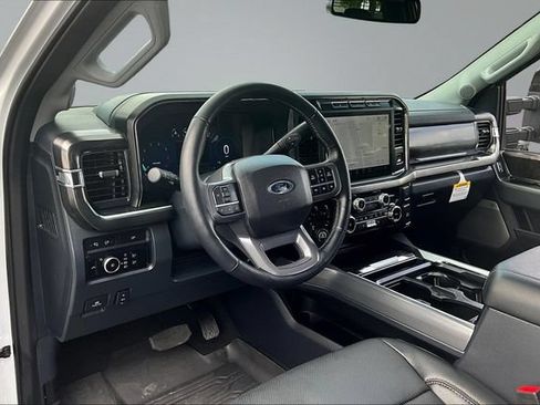 Used 2024 Ford F250 Lariat w/ Tremor Off-Road Package AWD/4WD image 18