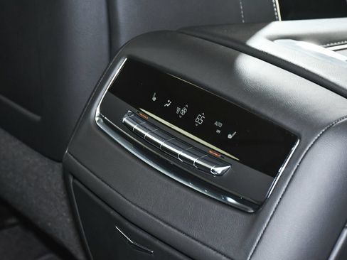 Used 2022 Cadillac Escalade Sport AWD/4WD image 49