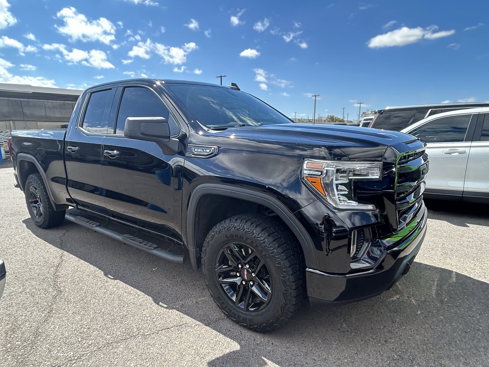 Used 2021 GMC Sierra 1500 Elevation RWD image 10
