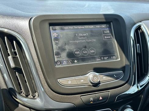 Used 2023 Chevrolet Equinox RS FWD image 28